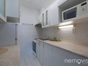 Prodej bytu 2+kk, Praha - Kobylisy, Kyselova, 43 m2
