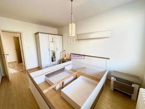 Pronájem bytu 3+kk, Praha - Stodůlky, Suchý vršek, 75 m2