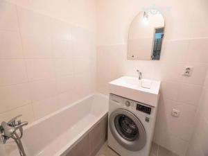 Prodej bytu 2+kk, Břeclav, Nádražní, 48 m2