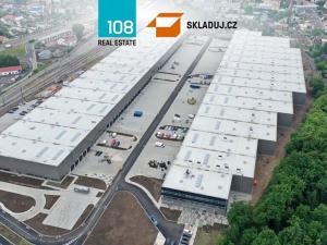 Pronájem skladu, Pardubice, Nádražní, 8000 m2