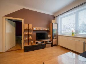 Pronájem bytu 2+1, Ostrava - Mariánské Hory, 28. října, 69 m2