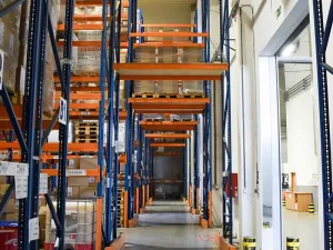 Pronájem skladu, Pelhřimov, Hrdinova, 7000 m2