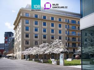 Pronájem kanceláře, Praha - Holešovice, Jankovcova, 369 m2