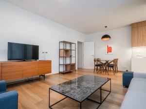 Pronájem bytu 2+kk, Praha - Smíchov, Holečkova, 77 m2