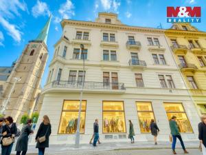 Pronájem obchodního prostoru, Plzeň - Vnitřní Město, náměstí Republiky, 227 m2