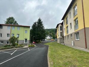 Pronájem bytu 2+kk, Děčín, Na Slatinách, 58 m2