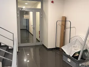 Pronájem kanceláře, Praha - Letňany, 150 m2