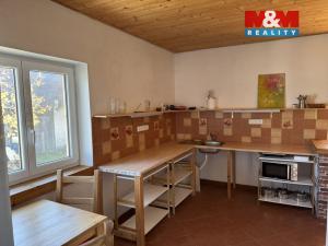 Pronájem bytu 2+1, Klokočná, 77 m2