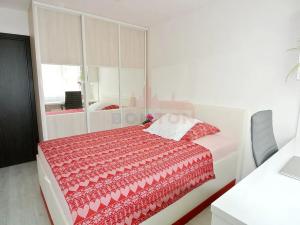 Prodej bytu 3+1, Praha - Podolí, Kaplická, 62 m2