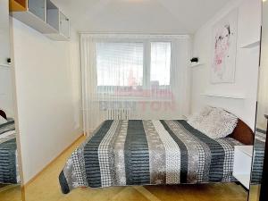 Pronájem bytu 2+kk, Praha - Háje, Janouchova, 43 m2