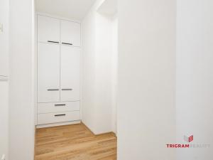 Pronájem bytu 2+kk, Hradec Králové, Čelakovského, 35 m2