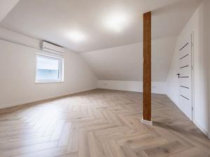 Prodej rodinného domu, Heřmanice, 190 m2