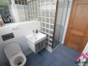 Pronájem rodinného domu, Praha - Dubeč, Kolocova, 221 m2