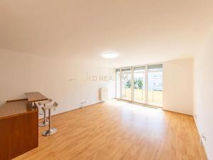 Pronájem bytu 2+kk, Olomouc, gen. Píky, 66 m2