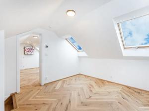 Prodej bytu 4+kk, Praha - Vršovice, Žitomírská, 120 m2