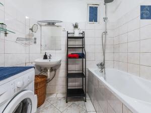 Prodej bytu 2+1, Praha - Nové Město, Na slupi, 69 m2