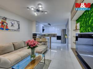 Prodej bytu 2+kk, Praha, Dagmar Burešové, 61 m2