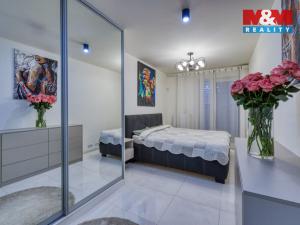 Prodej bytu 2+kk, Praha, Dagmar Burešové, 61 m2