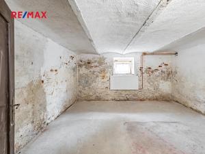 Prodej vícegeneračního domu, České Velenice, Komenského, 247 m2