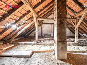 Prodej rodinného domu, České Velenice, Komenského, 247 m2