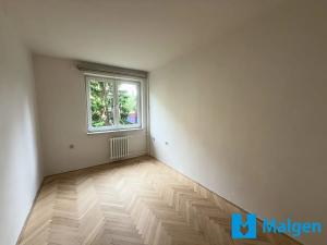 Prodej bytu 3+1, Praha - Záběhlice, Bělčická, 72 m2