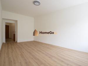 Pronájem bytu 1+kk, Praha - Nusle, Žateckých, 34 m2