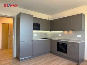 Pronájem bytu 2+kk, Praha - Libuš, Na domovině, 38 m2