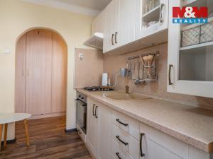 Pronájem bytu 2+1, Cheb, Na Hradčanech, 61 m2