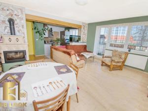 Prodej bytu, Jeníkovice, 228 m2