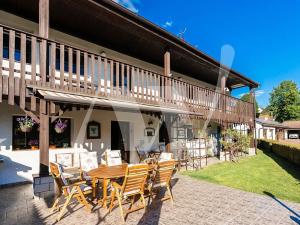 Prodej rodinného domu, Přelíc, 460 m2