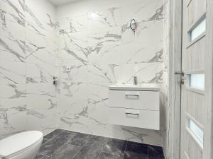 Prodej bytu 3+1, Ústí nad Labem - Krásné Březno, Dvojdomí, 72 m2