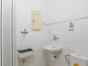 Pronájem kanceláře, Praha - Vršovice, Petrohradská, 50 m2