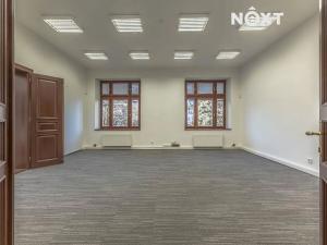 Pronájem kanceláře, Liberec, Vítězná, 230 m2