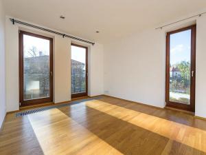 Pronájem vily, Statenice, 180 m2