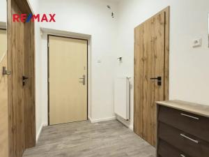 Prodej bytu 2+1, Mírov, 55 m2