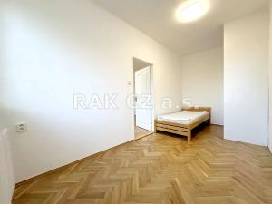 Pronájem bytu 3+1, Praha - Vinohrady, Nad Primaskou, 62 m2