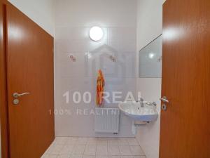 Pronájem kanceláře, Hradec Králové, Za Škodovkou, 93 m2