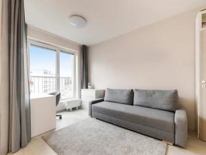 Pronájem bytu 1+kk, Praha - Uhříněves, Ke kříži, 30 m2