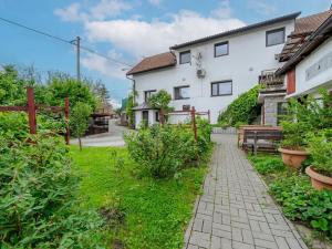 Pronájem rodinného domu, Týnec nad Sázavou, 148 m2