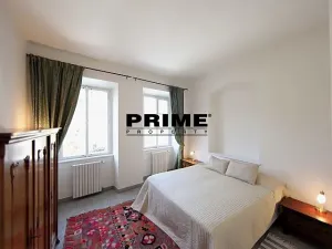 Pronájem bytu 3+1, Praha - Malá Strana, Hroznová, 73 m2