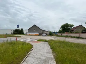 Pronájem výrobních prostor, Pavlov, 5626 m2