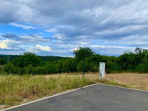 Prodej pozemku, Černolice, Lísková, 500 m2