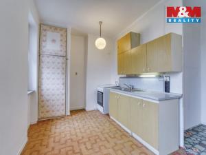 Prodej bytu 3+1, Sytno, 70 m2