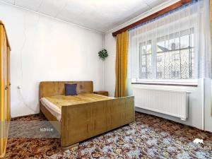 Prodej rodinného domu, Tlučná, Hlavní, 290 m2