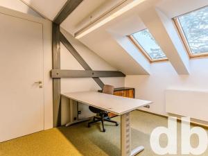 Pronájem kanceláře, Cheb, 26. dubna, 190 m2