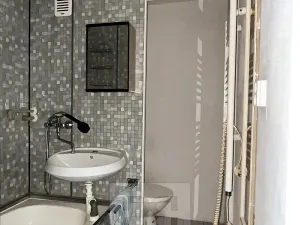 Pronájem bytu 2+kk, Karlovy Vary, Lidická, 38 m2