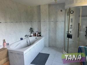 Prodej bytu 3+kk, Janův Důl, 95 m2