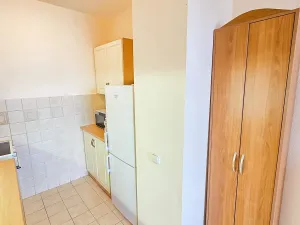 Pronájem bytu 2+kk, Praha - Háje, Mendelova, 42 m2