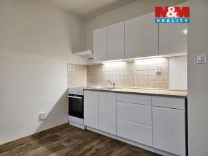Pronájem bytu 1+kk, Liberec - Liberec VII-Horní Růžodol, Jeronýmova, 30 m2