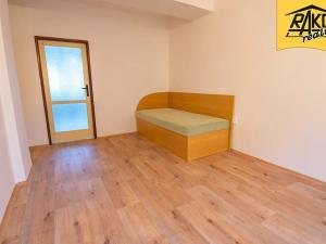 Pronájem bytu 2+1, Trutnov, Marie Pujmanové, 54 m2